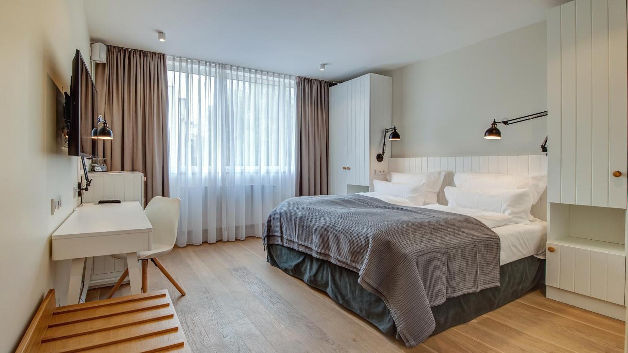 Diana Hotel 3*